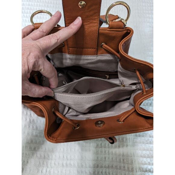 Backpack/Purse - Picture 9 of 10